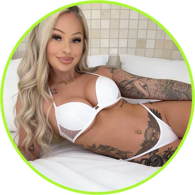 🩷 Brooke is 𝗖𝗥𝗘𝗔𝗠𝗬 🥛 OnlyFans
